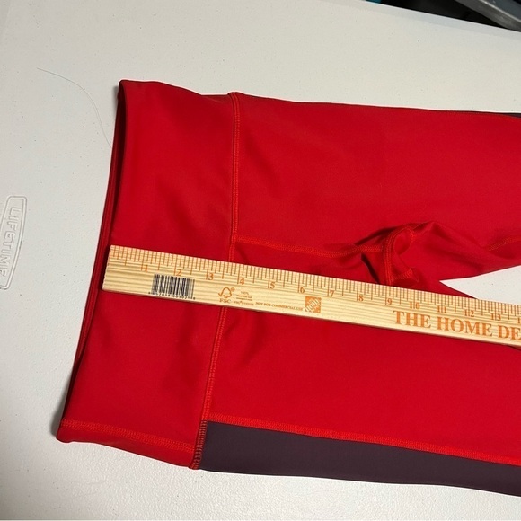 Zyia Active Red Purple Royalty Stripe Light N Tight High Rise Leggings Size 4 K2 - Picture 3 of 6